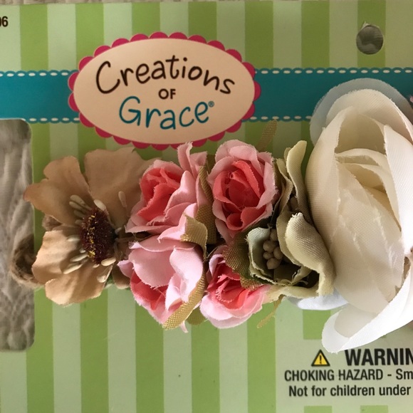 Flowered Hair Wreaths by Grace Wearable Art - Picture 7 of 16